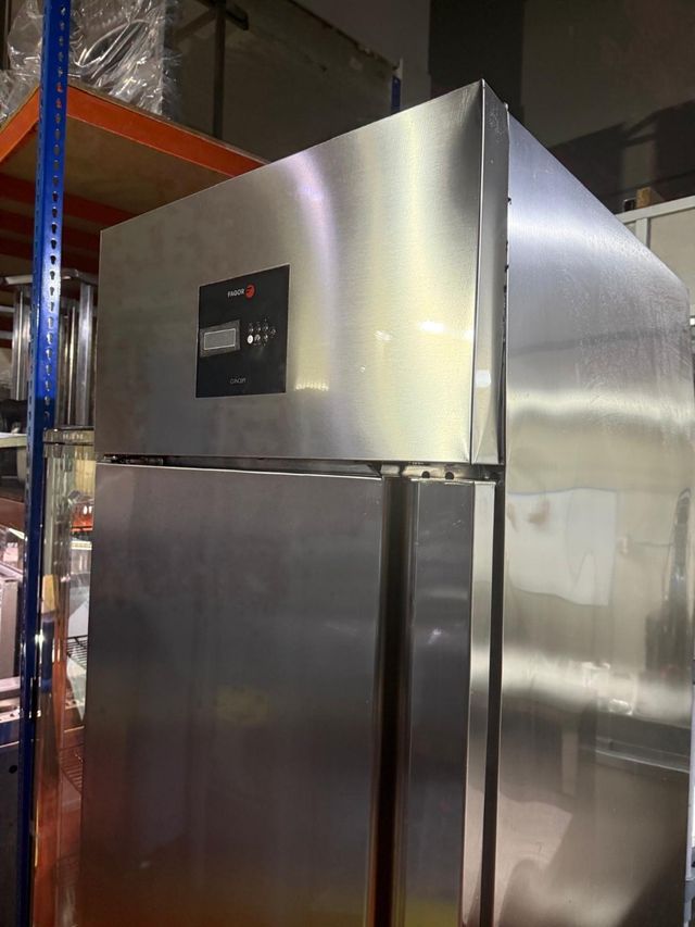 ARMARIO DE REFRIGERACIÓN FAGOR 1 PUERTA