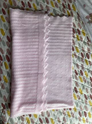 Toquilla manta bebe rosa