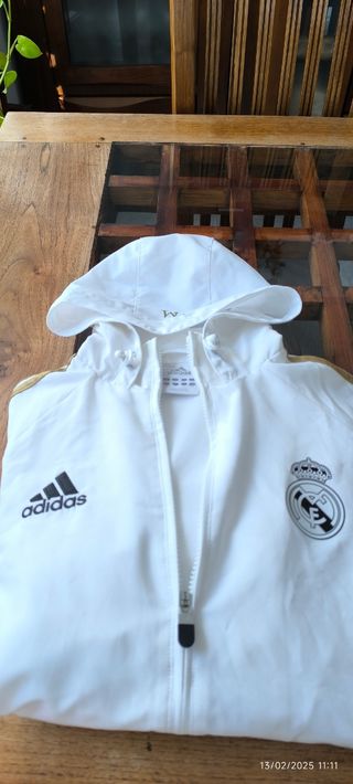 Chaqueta chándal Real Madrid blanca