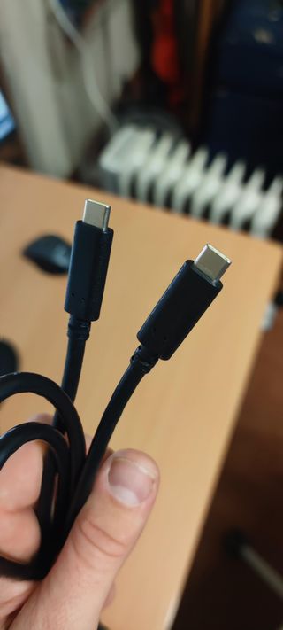 Cable tipo C 180 cm - marca Amphenol 