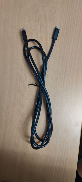 Cable tipo C 180 cm - marca Amphenol 