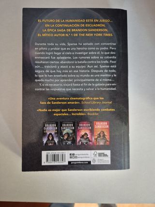 Libro " Brandon Sanderson " Estelar