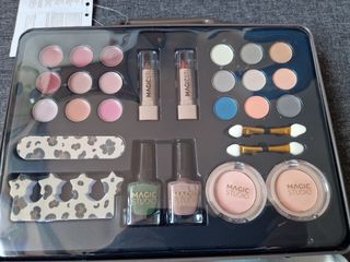 Maletín Maquillaje Safari "Magic Studio"