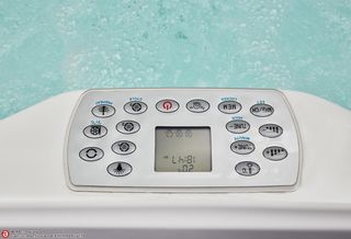 Spa Jacuzzi Exterior Adagio