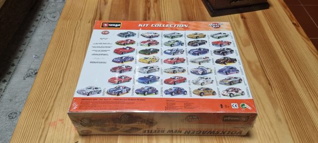 Volkswagen New Beetle Gioconda burago 