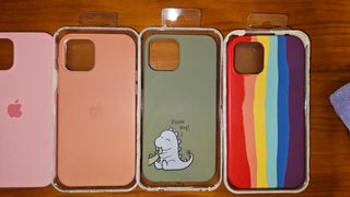 4 fundas IPhone 12