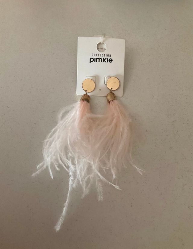 Pendientes plumas rosa