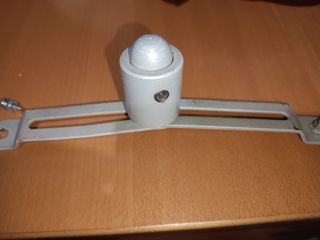 Proyector Óptoma Gancho de Techo