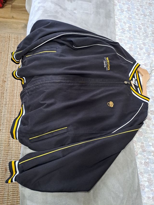 Chaqueta Wrung Division