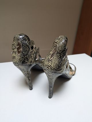 Zapatos de tacón 