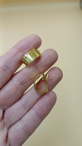 Pendientes de oro de 18kt.