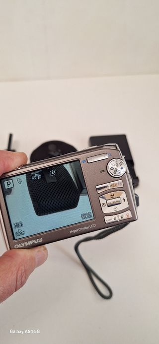 Camara digital Olympus M1010