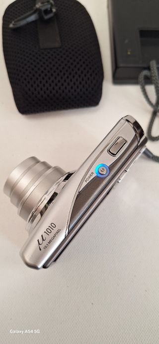 Camara digital Olympus M1010