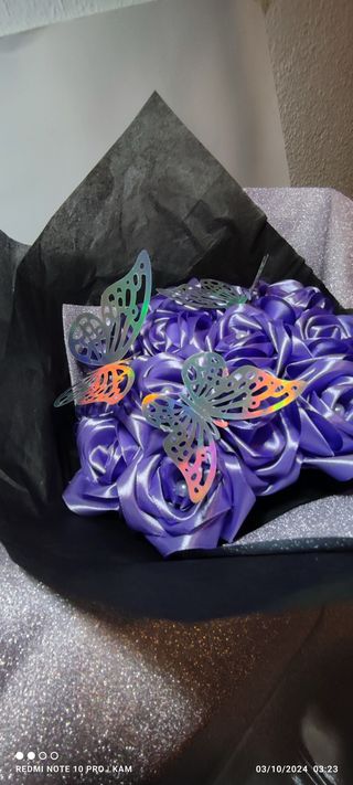 Ramo de flores infinitas, personalizadas