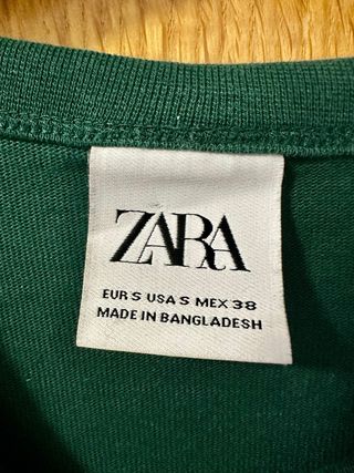 Chaleco verde Zara