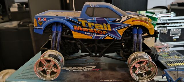 Coche Radiocontrol Glow 4x4 nuevo 1:10