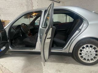 Mercedes-Benz E320 1999