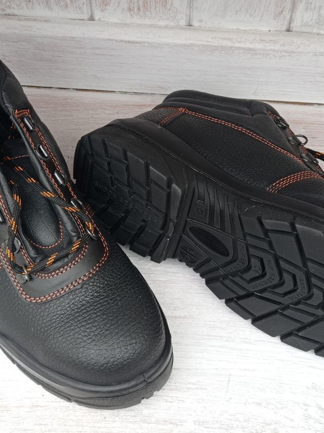 Zapatos de trabajo 