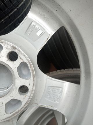 Ruedas con gomas Peugeot 