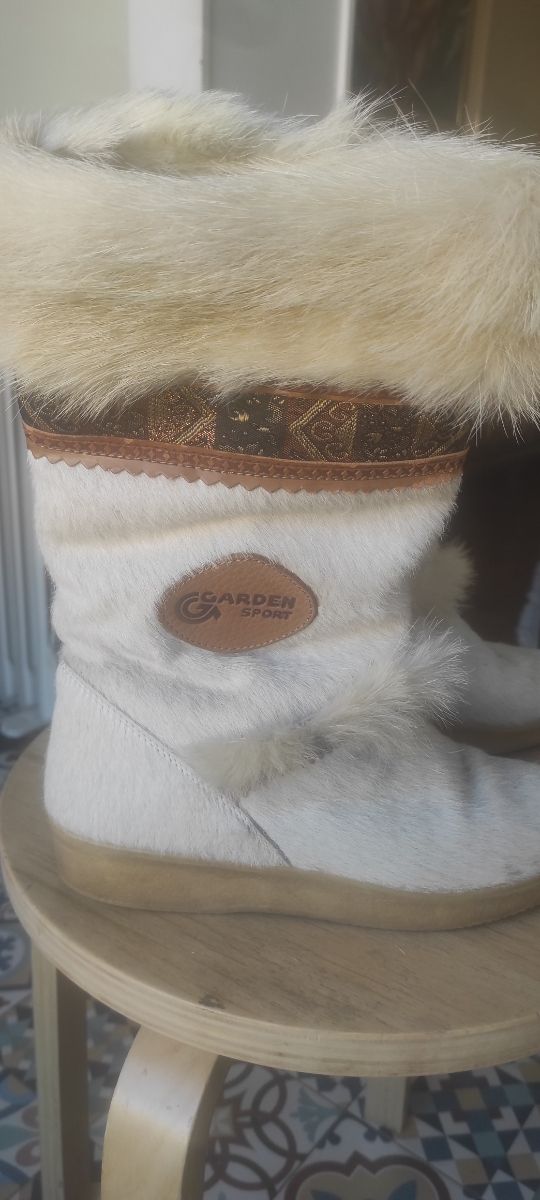 Stivali da neve in pelle e pelliccia