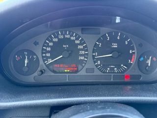 BMW Serie 323i único dueño e36 143000km