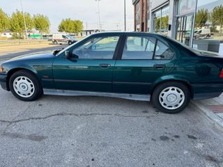 BMW Serie 323i único dueño e36 143000km