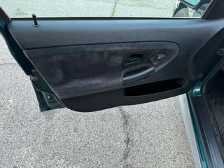 BMW Serie 323i único dueño e36 143000km