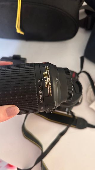 Nikon d3100 con dos lentes 