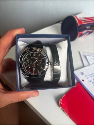 Set de reloj y pulsera skyline