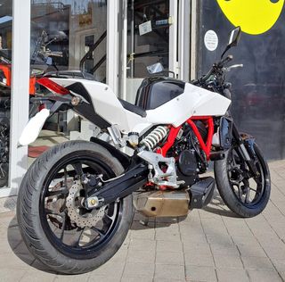 Hyosung Comet Exiv 250