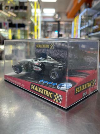Coche Scalextric McLren MP4/16