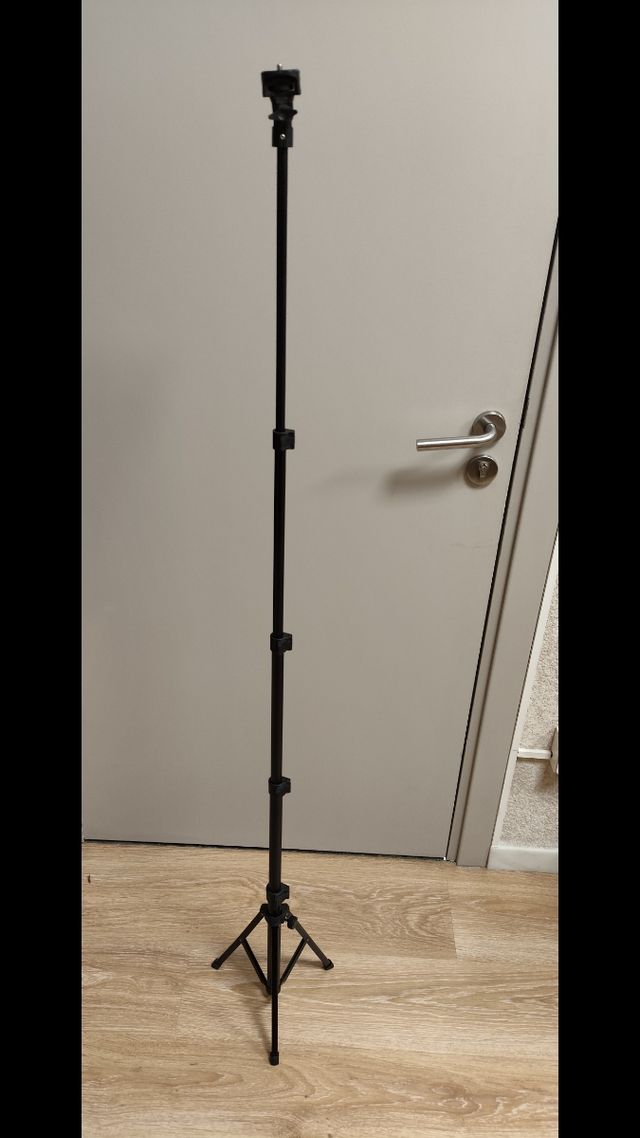 Trípode cámara vídeo