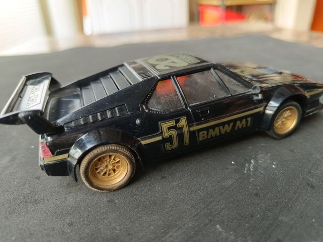 Scalextric BMW M1 20 aniversario negro