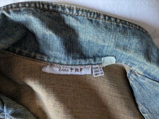 Chaqueta vaquera entallada