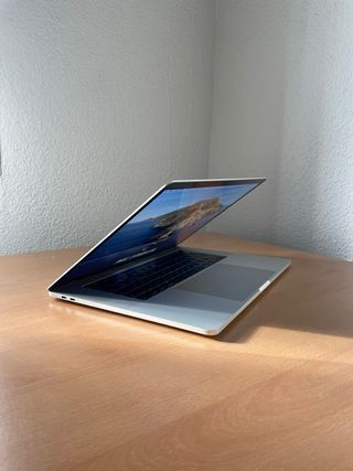 Apple Macbook Pro 15" 2018