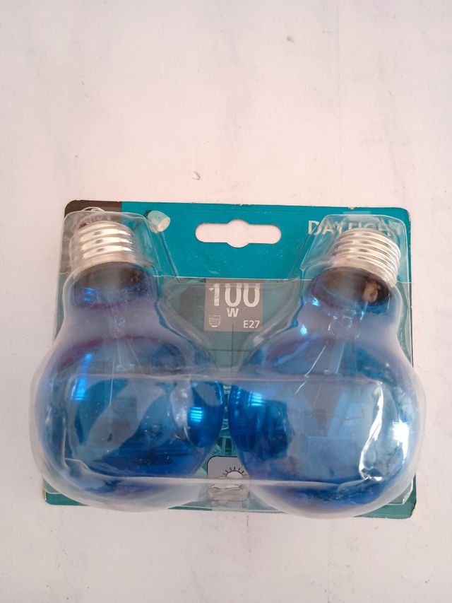 CONFEZIONE DA 2 LAMPADINE E27 GE DAYLIGHT DA 100 W 