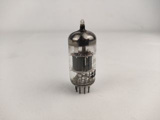Philips PCF82 Válvula para rádio