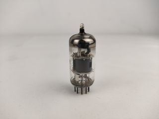 Philips PCF82 Válvula para rádio