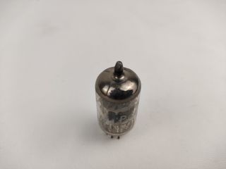 Philips PCF801 Válvula para rádio