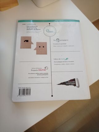 LA - Comunicacion empresarial y atencion al cliente. (Spanish Edition)
