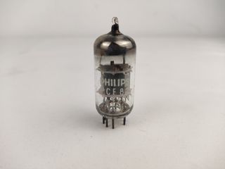 Philips PCF82 Válvula para rádio