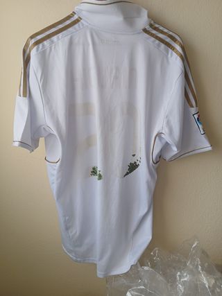 Real Madrid Camiseta Vintage, 20 euros.