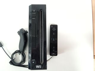 Consola Nintendo Wii Negra V1 (Con Caja)