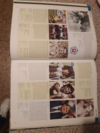 1000 Futbolistas/ 1000 Fussballer (Spanish Edition)