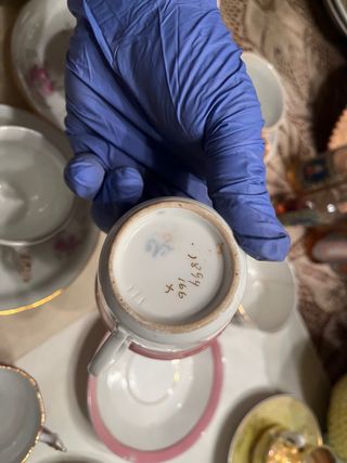 Lote de 16 Tazas porcelana y 12 Platos  Vintaje