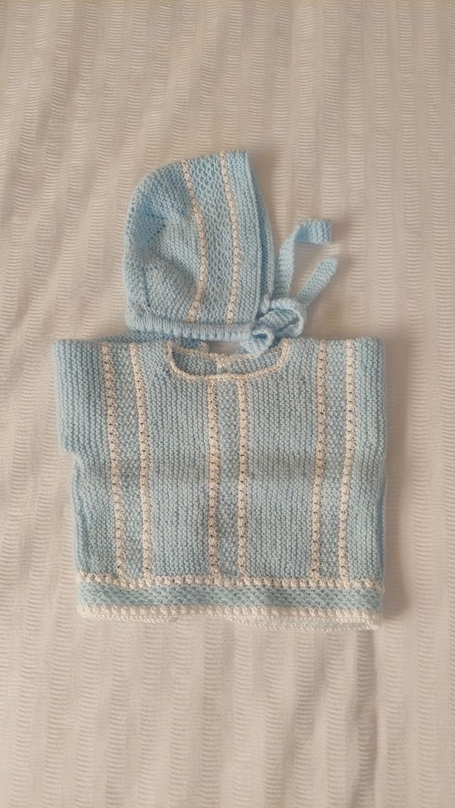 Conjunto de lana para recién nacido hecho a mano