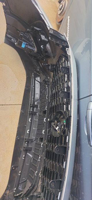 Paragolpes delantero mg zs