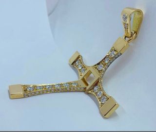 Cruz oro diamantes 