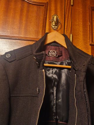 Abrigo de Zara, de hombre.