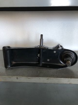 Brazo suspension inferior izq NISSAN Vanette NUEVO